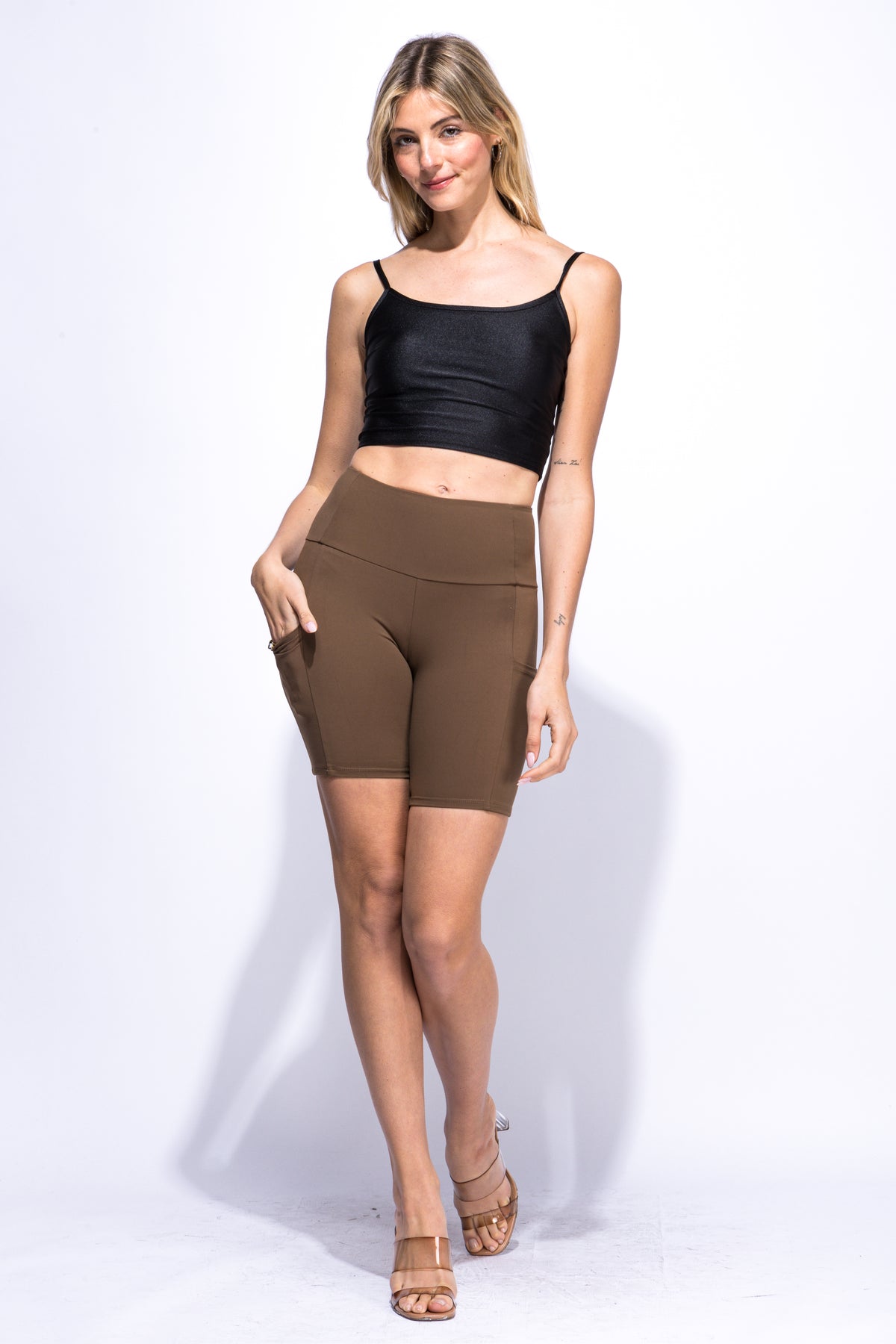 Highwaisted Butter Soft Shorts Black, Brick, Brown, Burgundy